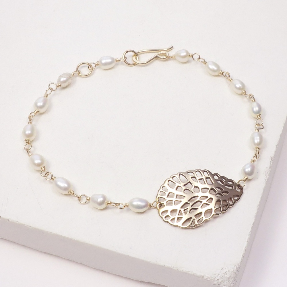 Sea Fan Genuine Pearl Bracelet